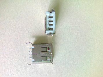 Конектор USB 2.0 торцового монтажу 10043 фото