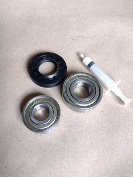 Для Candy Комплект подшипников SKF 6203+6204 + сальник (25*47*10/11.5mm/мм) + смазка для стиральной машины 12196 фото