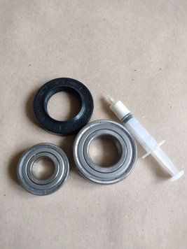Для Bosch / Siemens Комплект підшипників SKF 6204+6305 + сальник (30*62*10 mm/мм) + мастило для пральної машини 13420 фото