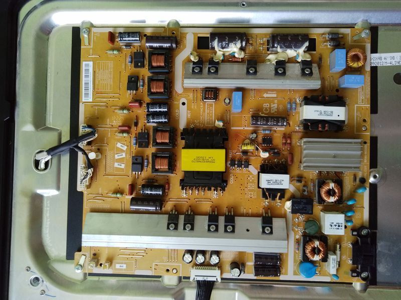 Перевірена , робоча Телевізор Samsung UE46ES7090 10566 фото
